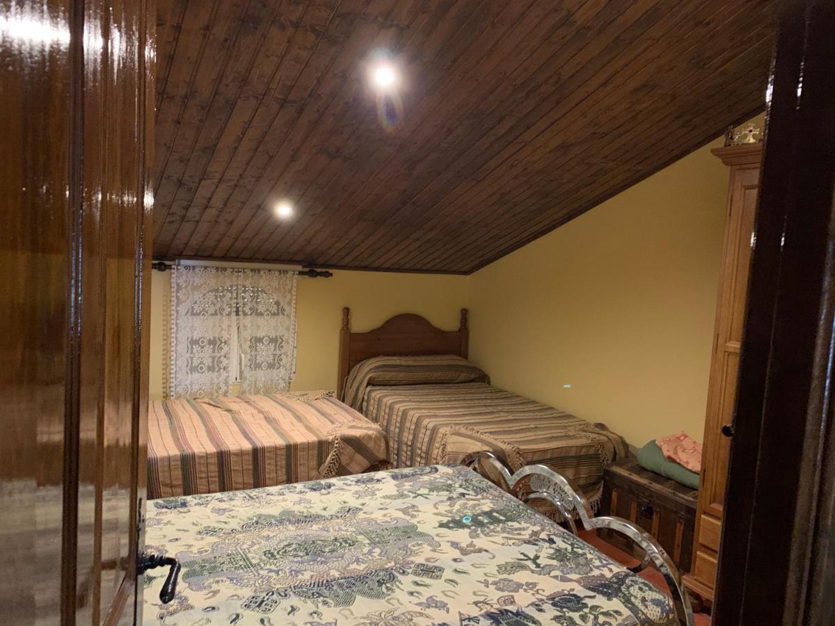 Monte Rosado Viviendas Vacacionales La Peza Екстер'єр фото